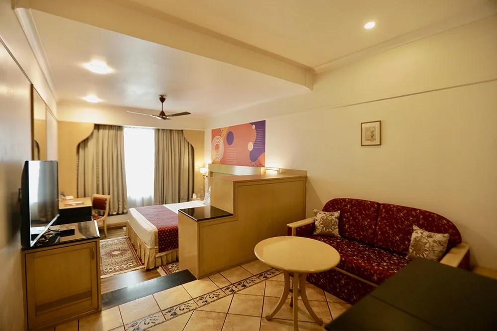 Ira By Orchid Mumbai T-2 International Airport Otel Dış mekan fotoğraf